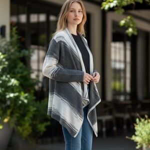NWT Tommy Bahama Tilson Cardigan Sweater S 4/6